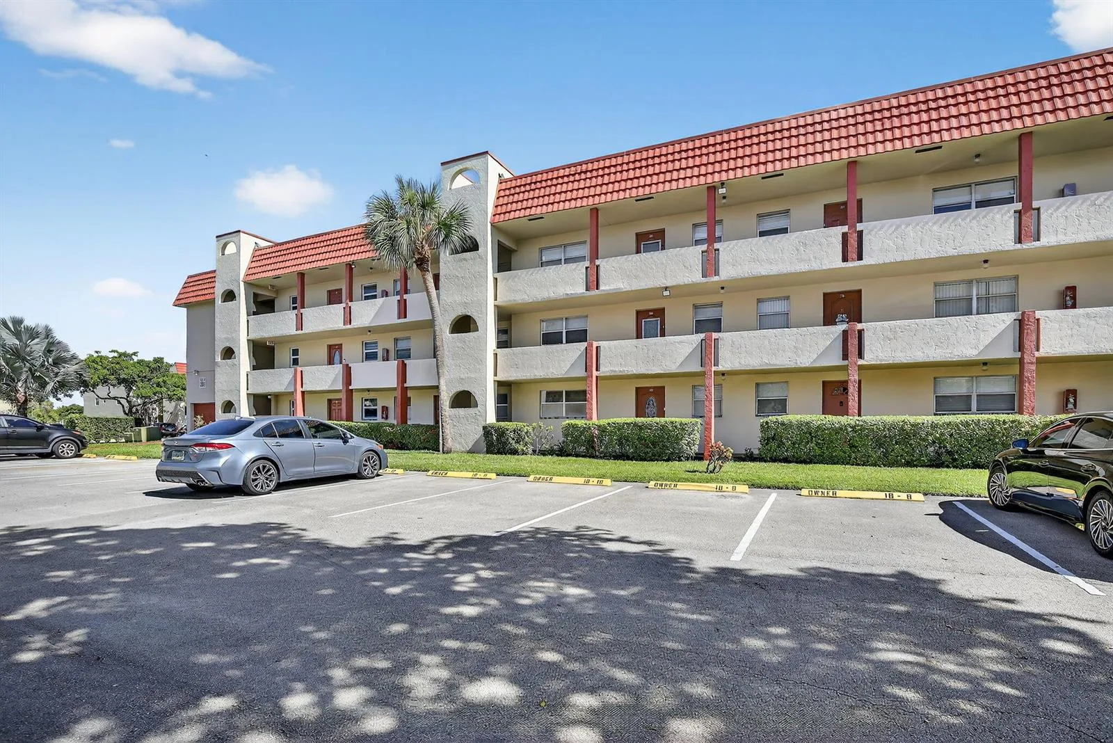 2951 Sunrise Lakes Drive E # 107, Sunrise, FL 33322