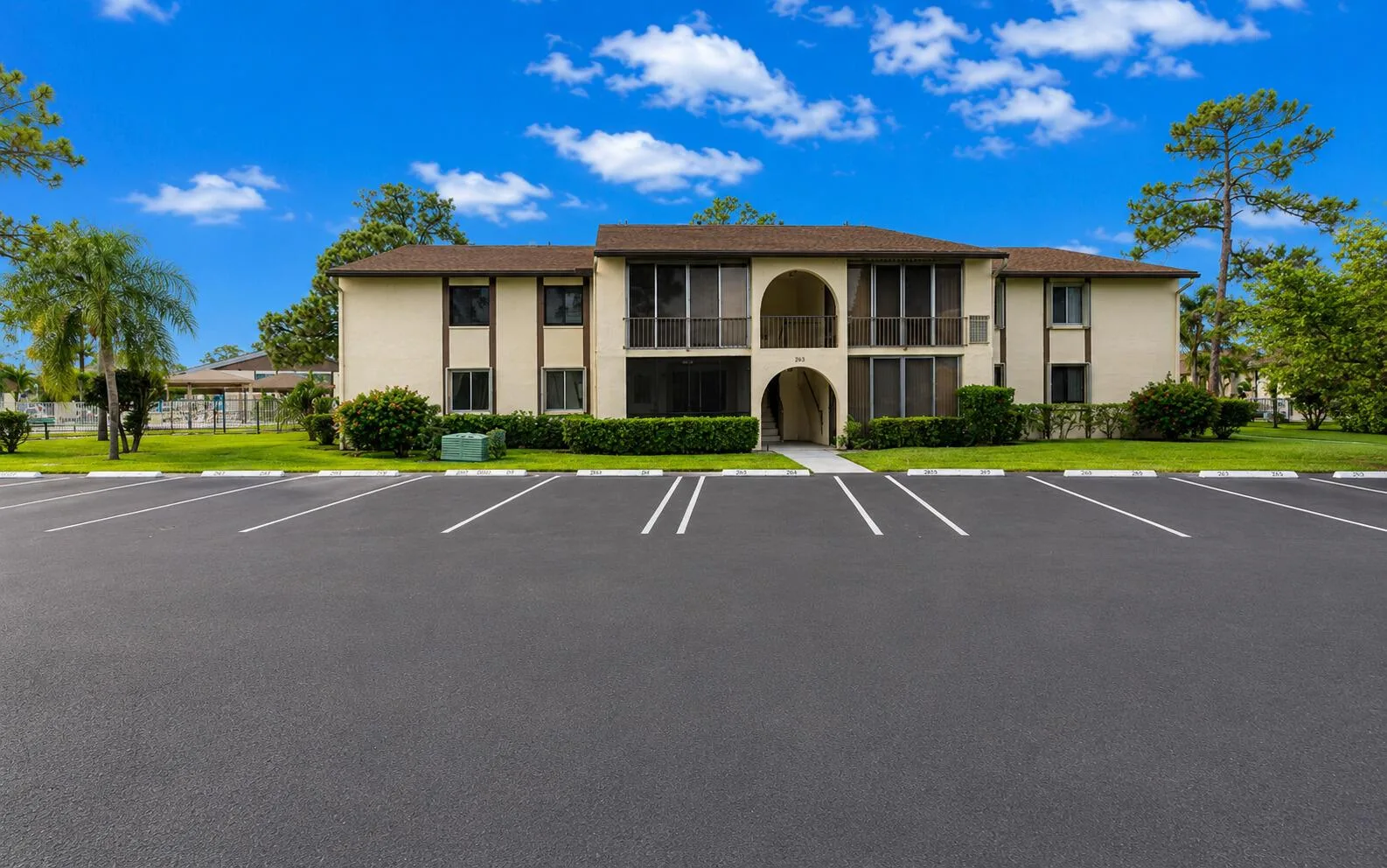 303 Knotty Pine Circle # A-1, FL 33463