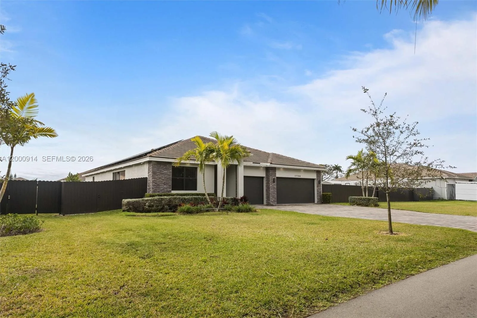 17744 SW 294th St, Homestead, FL 33030 photo 2