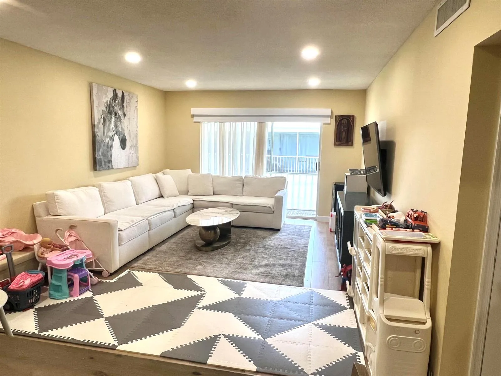 2211 NE 67th Street # 1124, Fort Lauderdale, FL 33308