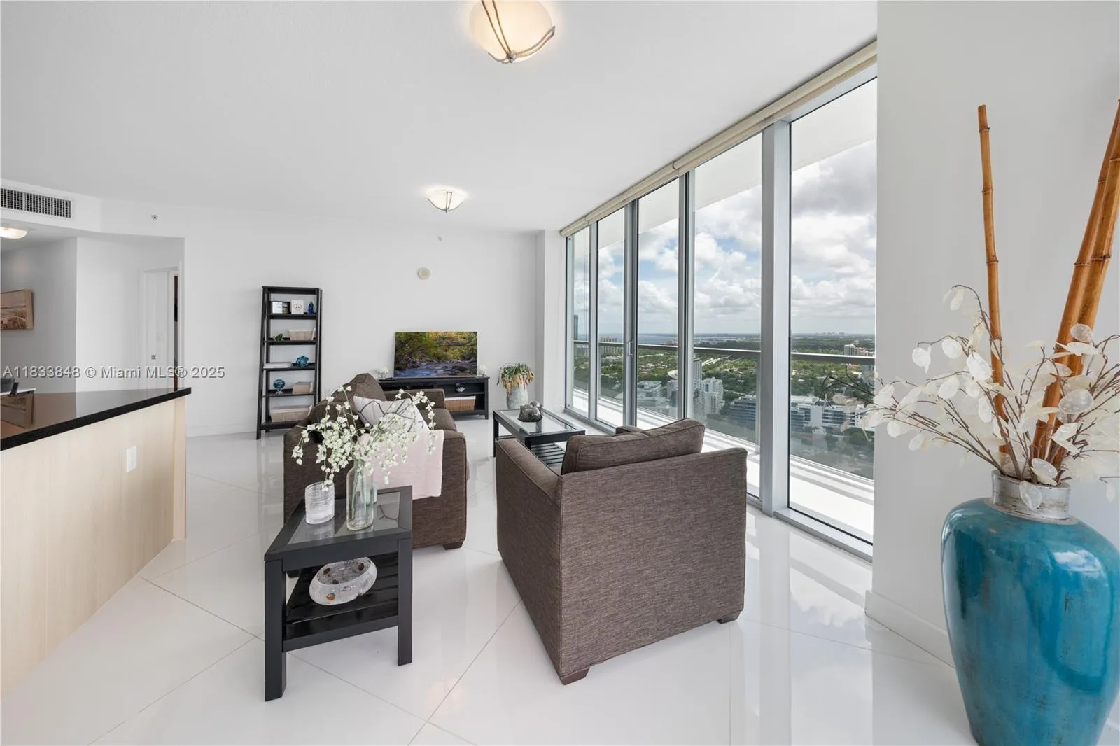 79 SW 12th St # 3812S, Miami, FL 33130 photo 11