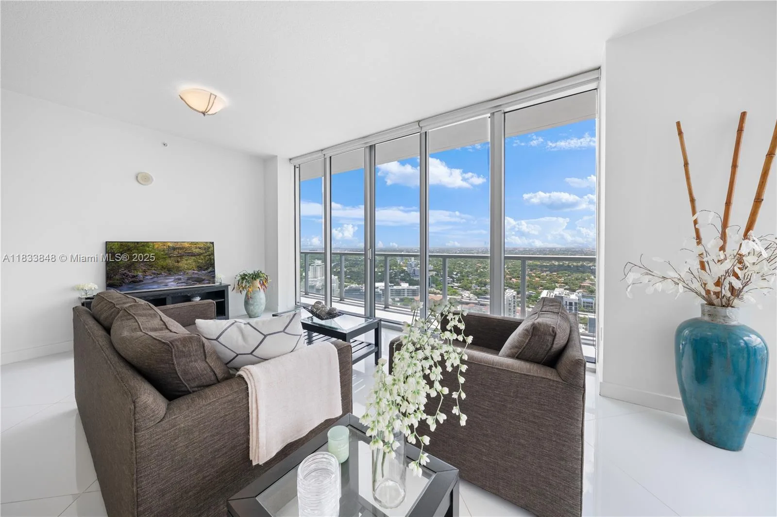 79 SW 12th St # 3812S, Miami, FL 33130 photo 7