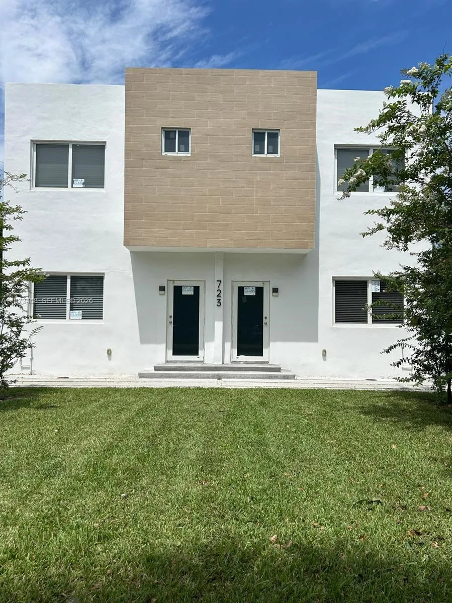 723 NW 19th Ave # B, Fort Lauderdale, FL 33311