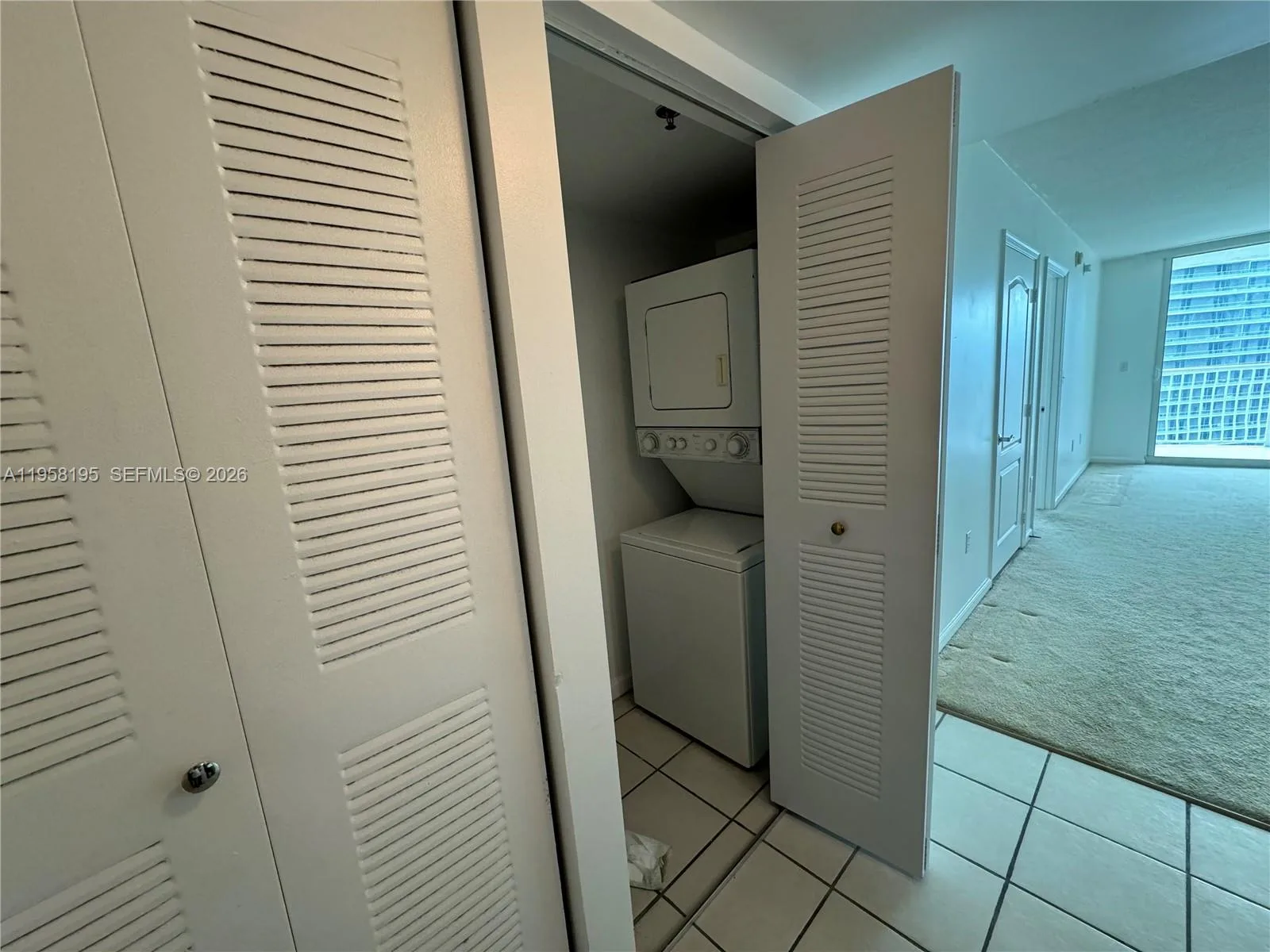 1200 BRICKELL BAY DR # 3405, Miami, FL 33131 photo 13