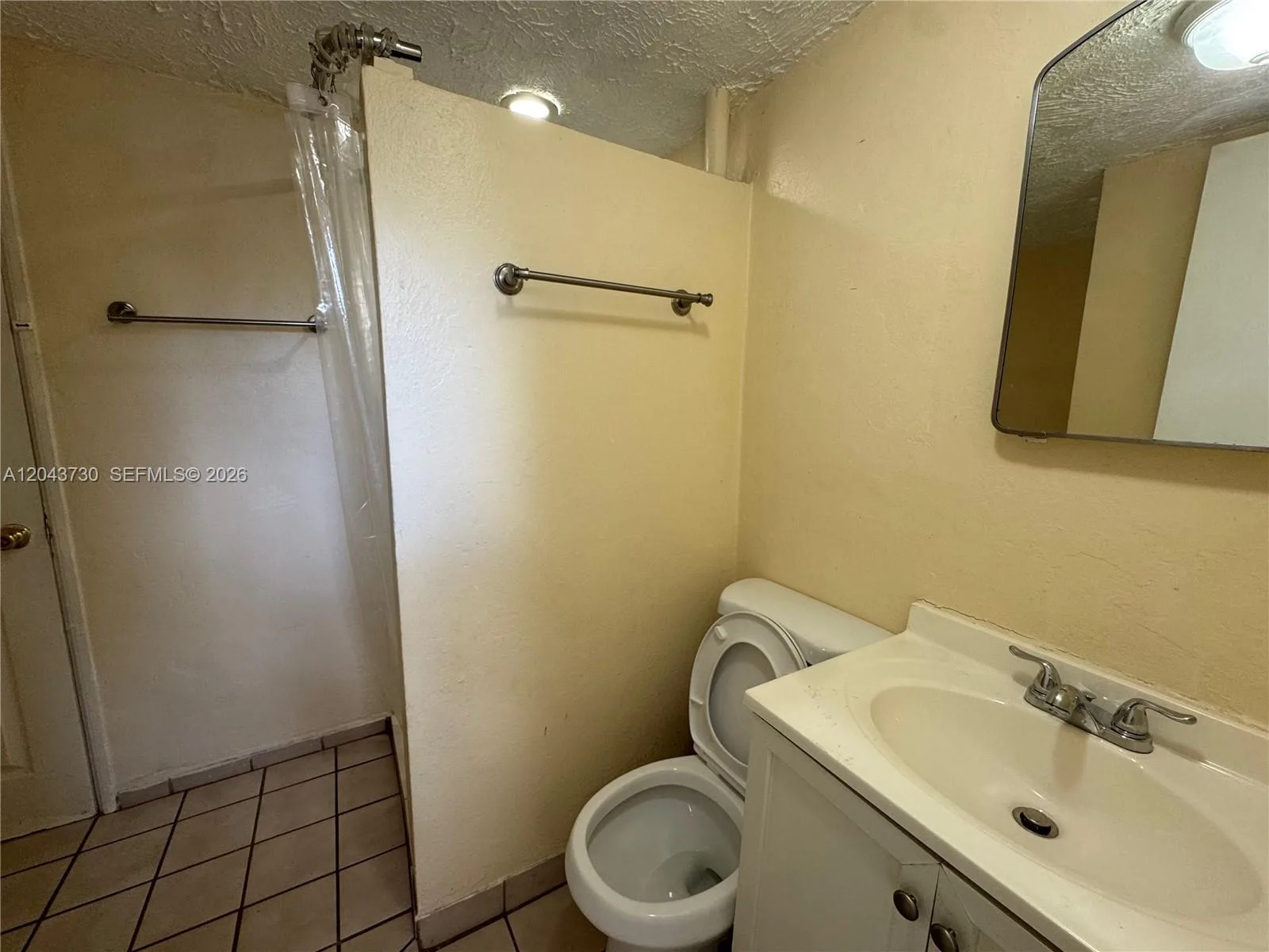 215 Columbus Pkwy, Hollywood, FL 33021 photo 11