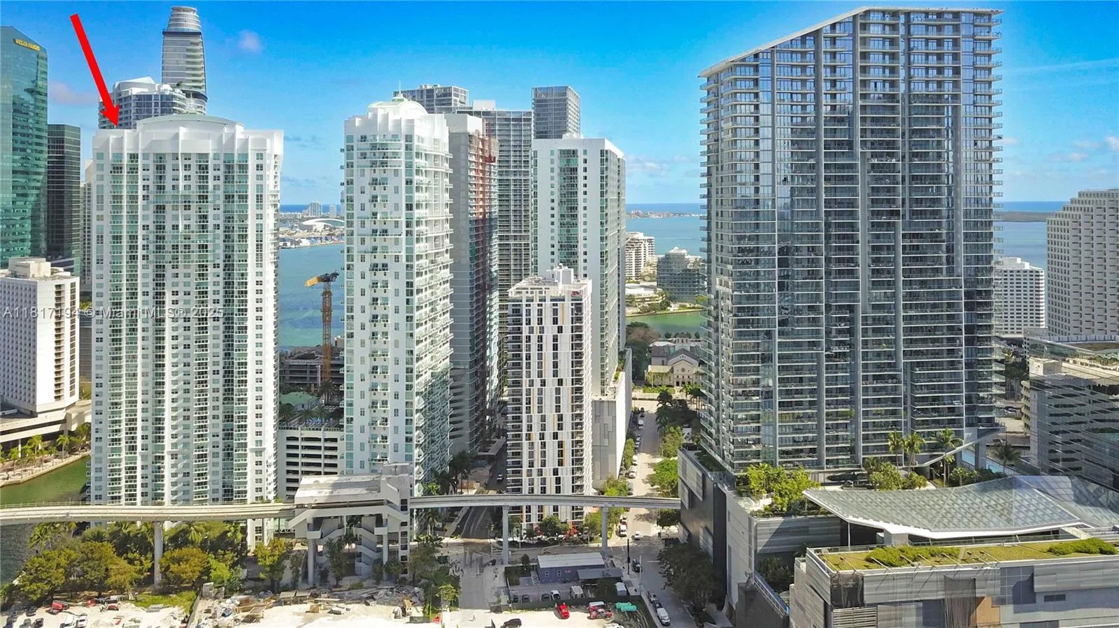 31 SE 5th St # 3916, Miami, FL 33131 photo 5