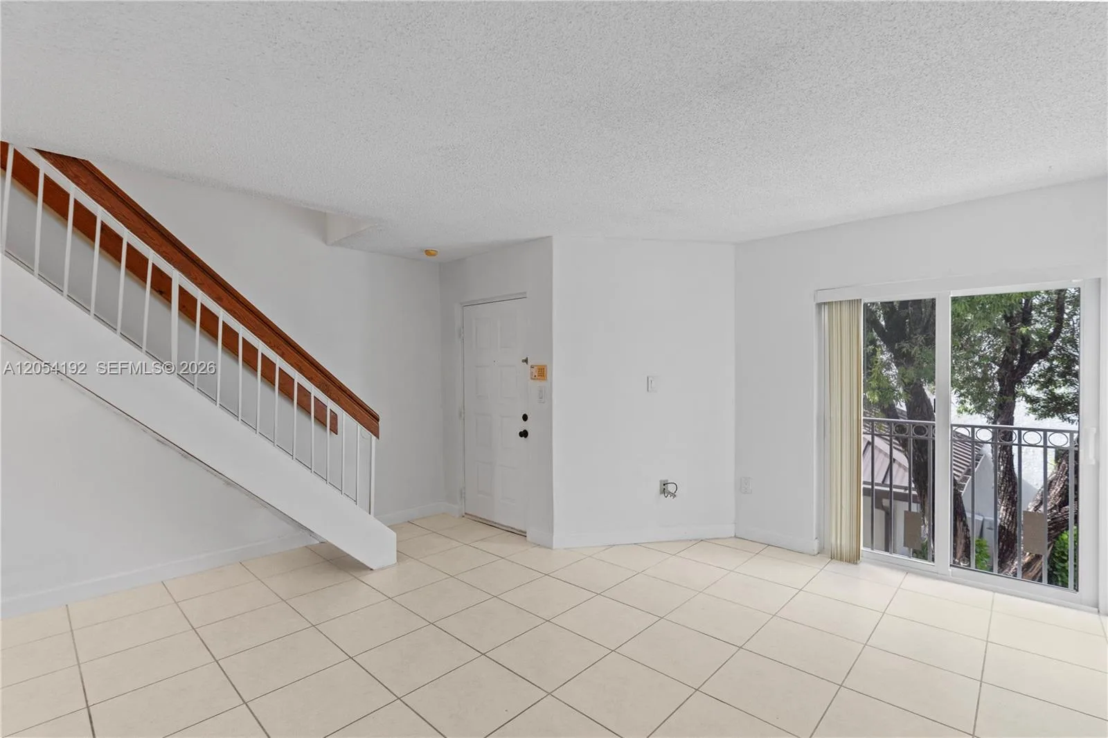 8585 NW 6th Ln # 9-208, Miami, FL 33126 photo 12
