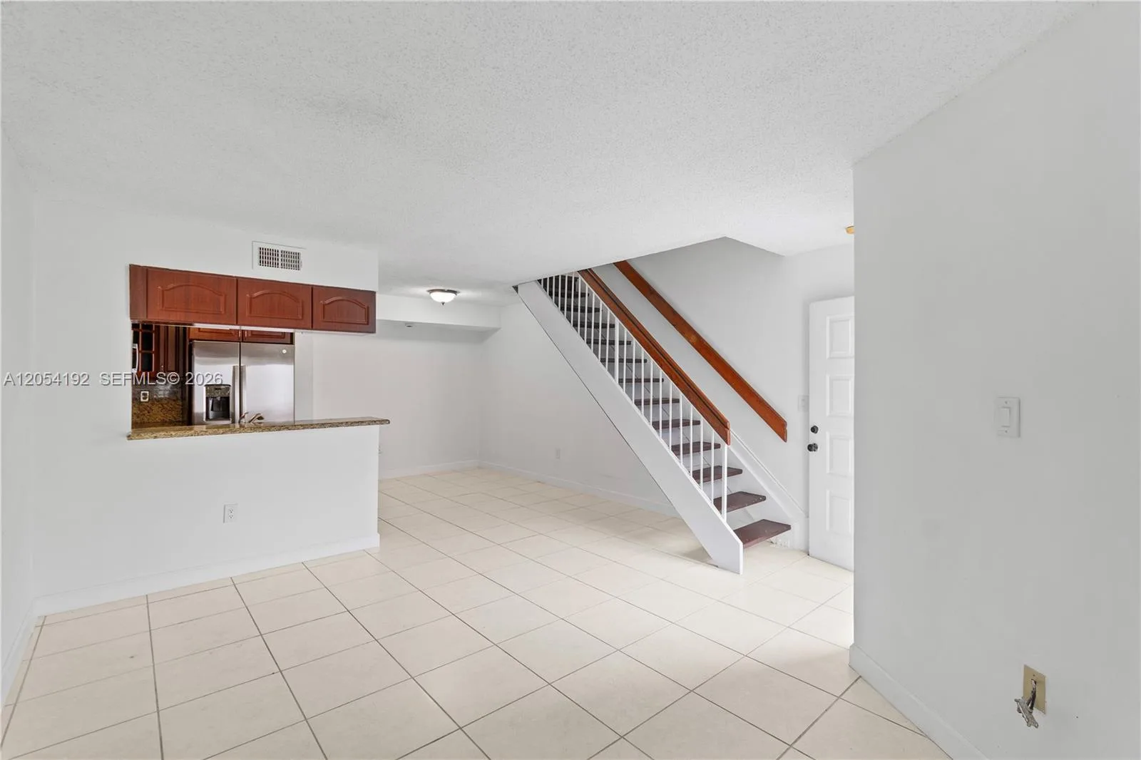 8585 NW 6th Ln # 9-208, Miami, FL 33126 photo 5