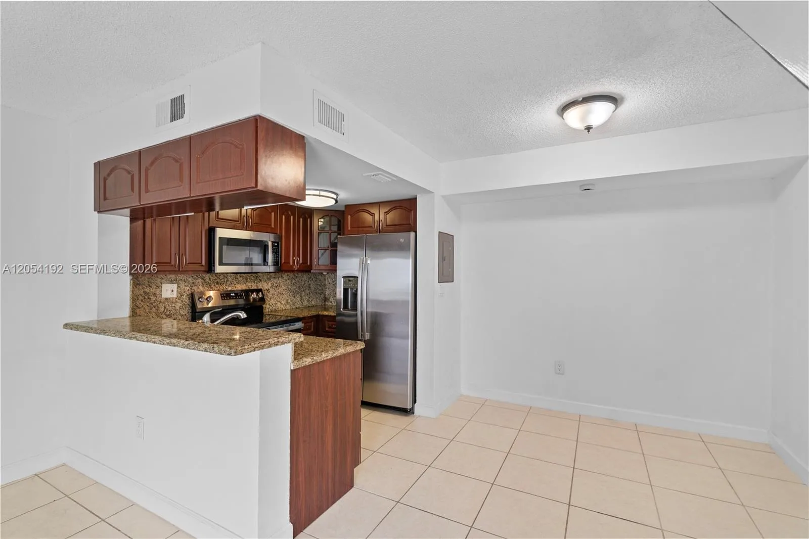 8585 NW 6th Ln # 9-208, Miami, FL 33126 photo 6