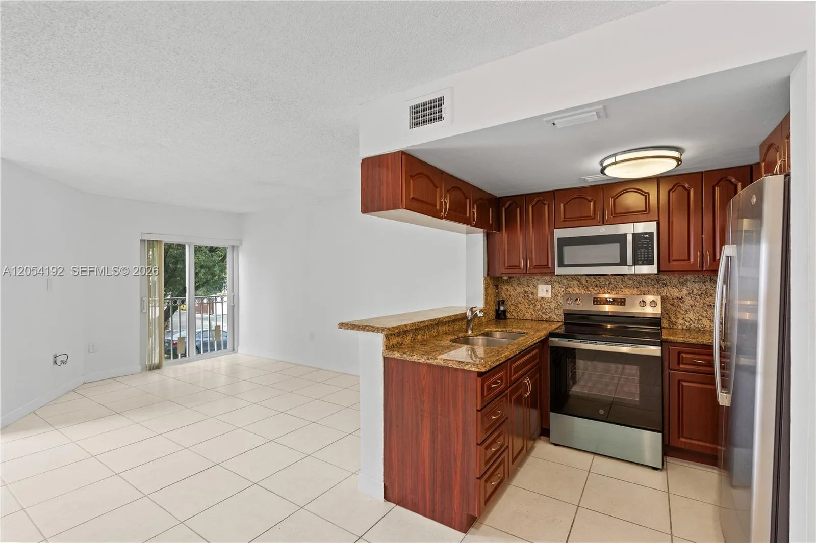 8585 NW 6th Ln # 9-208, Miami, FL 33126 photo 7