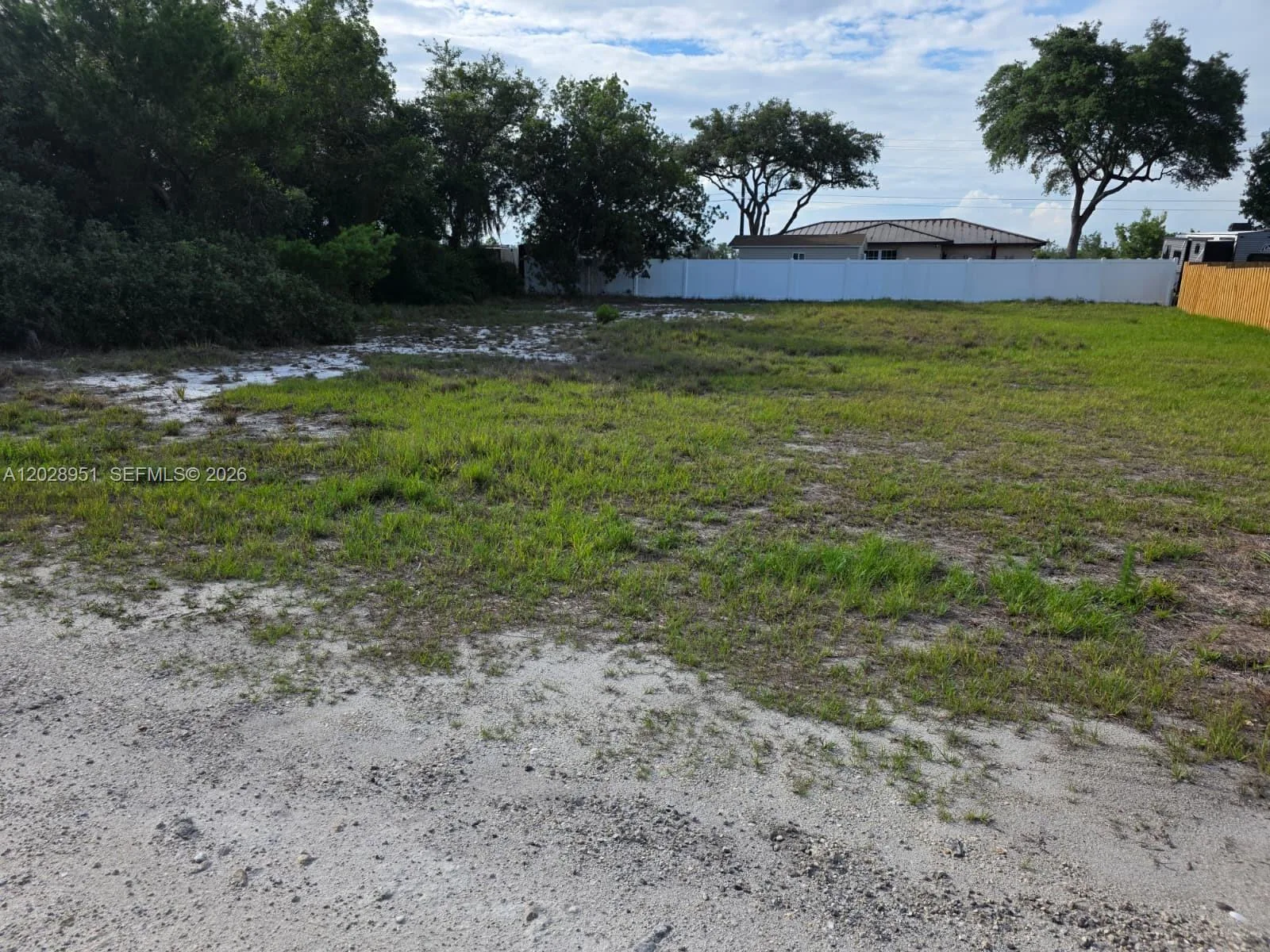 5144 Dewey St, Sebring, FL 33875