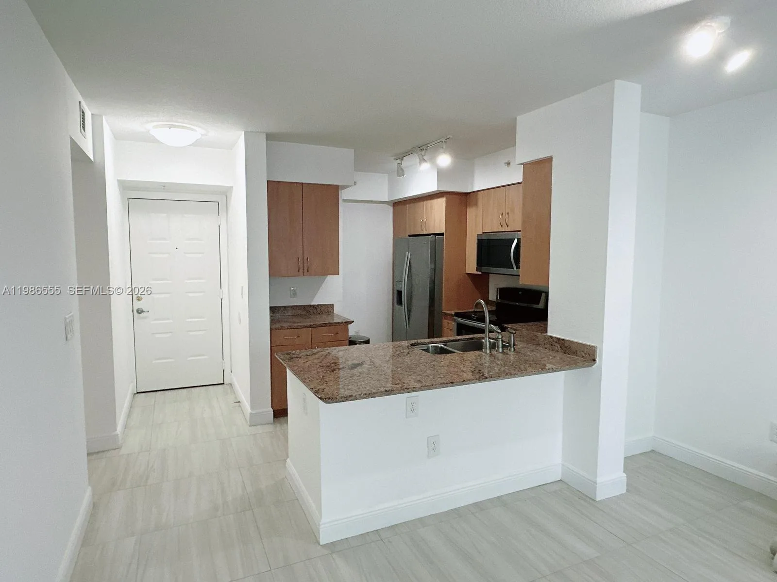 1830 Radius Dr # 501, Hollywood, FL 33020 photo 11
