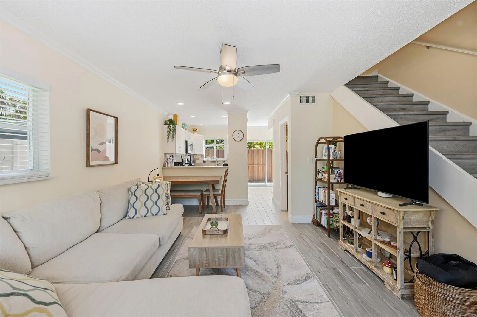 47 NE 20th Court # 1H, Wilton Manors, FL 33305 photo 4