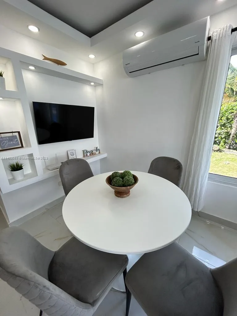 2222 Carretera Sanchez # 202, CA 91000 — zdjęcie 5