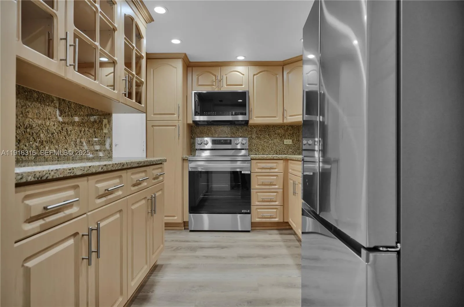 5005 Collins Ave # 402, Miami Beach, FL 33140 photo 4