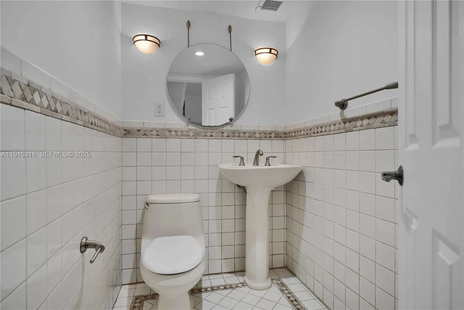 5005 Collins Ave # 402, Miami Beach, FL 33140 photo 9