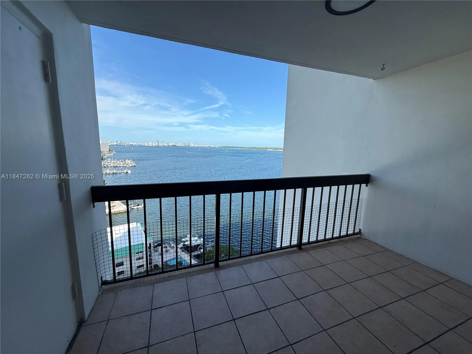 2333 Brickell Ave # 1603, Miami, FL 33129 photo 2