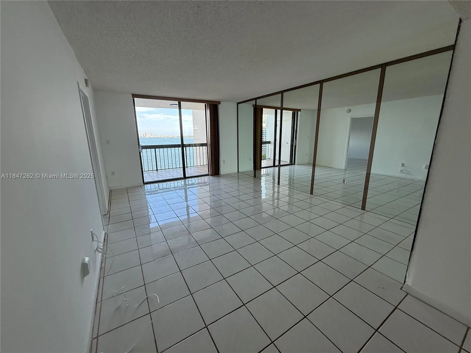 2333 Brickell Ave # 1603, Miami, FL 33129 photo 3