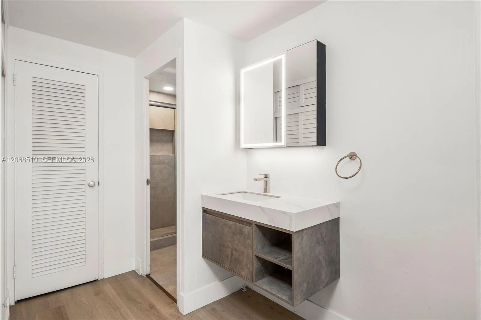 1408 Brickell Bay Dr # 518, Miami, FL 33131 photo 12