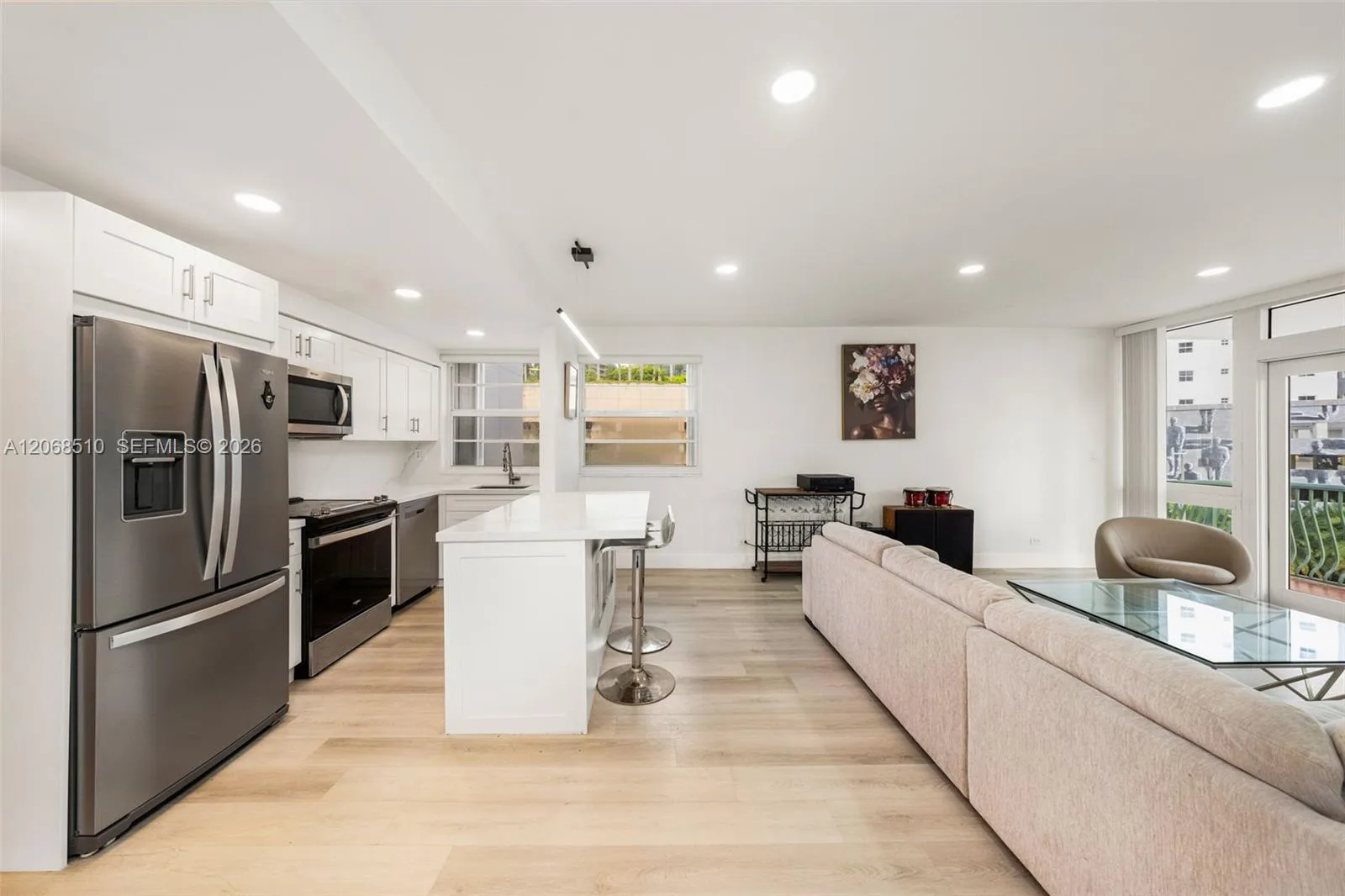 1408 Brickell Bay Dr # 518, Miami, FL 33131 photo 6