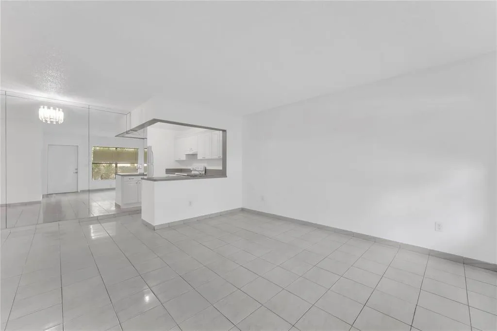6705 W 26th Drive # 12-7, Hialeah, FL 33016 photo 3
