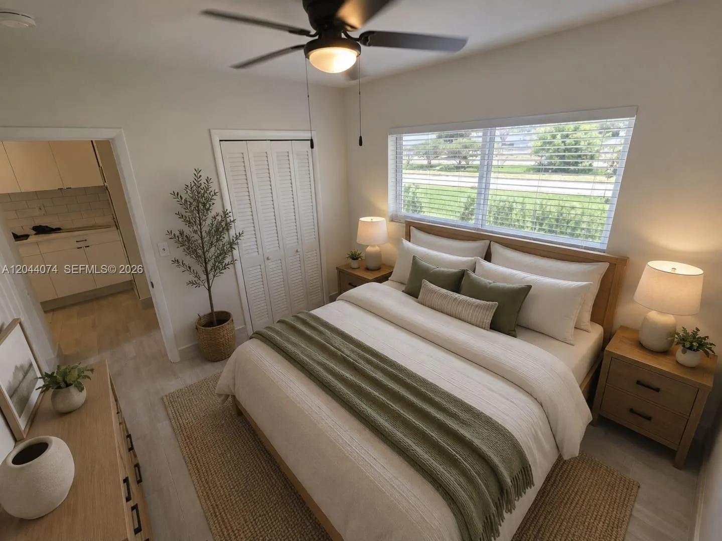 120 NE 10th Ave # 3, Hallandale Beach, FL 33009 photo 4