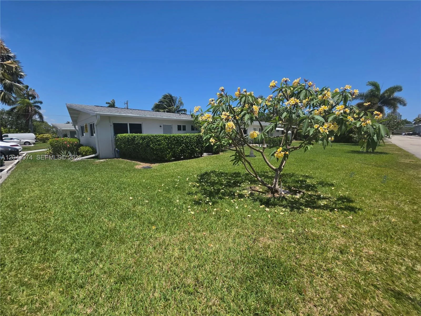 120 NE 10th Ave # 3, Hallandale Beach, FL 33009 photo 6