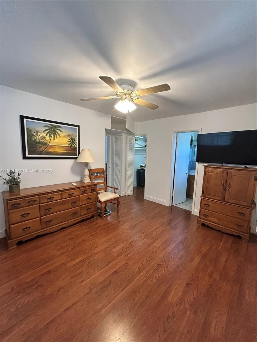 1717 Rodman St # 15, Hollywood, FL 33020 photo 9