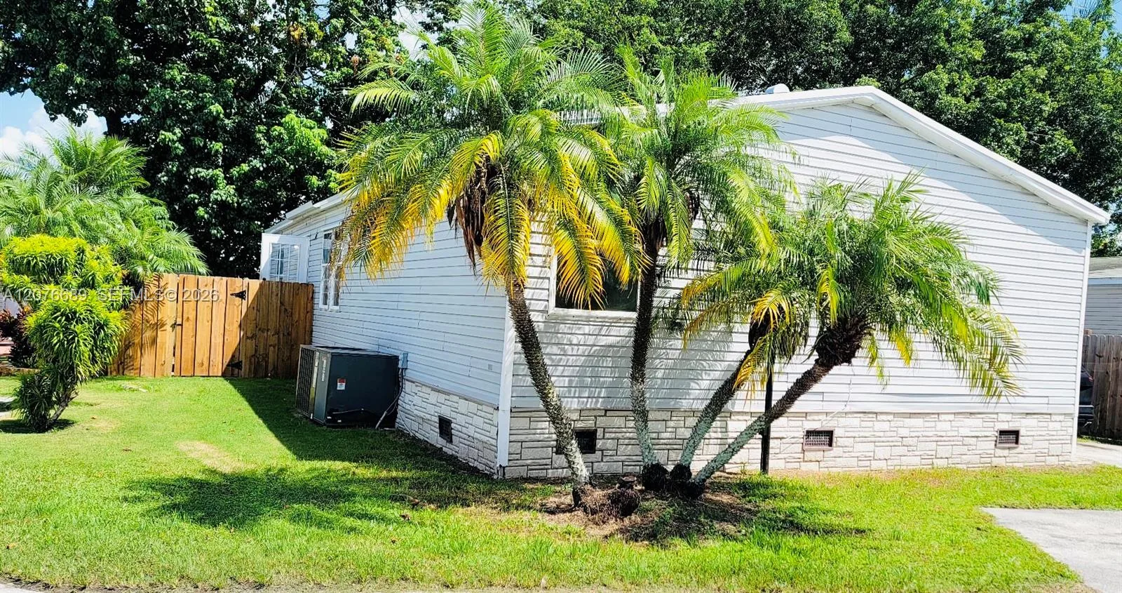 220 NE 12th Ave # 72, Homestead, FL 33030