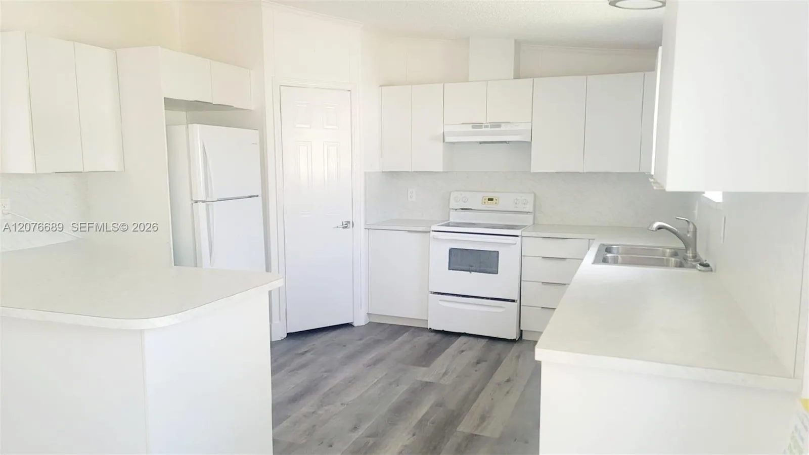 220 NE 12th Ave # 72, Homestead, FL 33030 photo 3