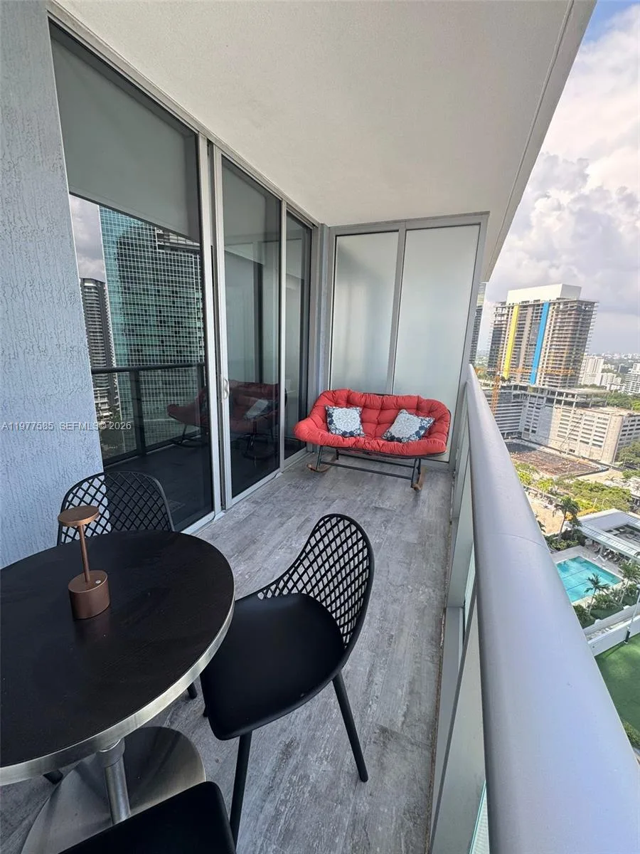 1300 Brickell Bay Dr # 2512, Miami, FL 33131 photo 10
