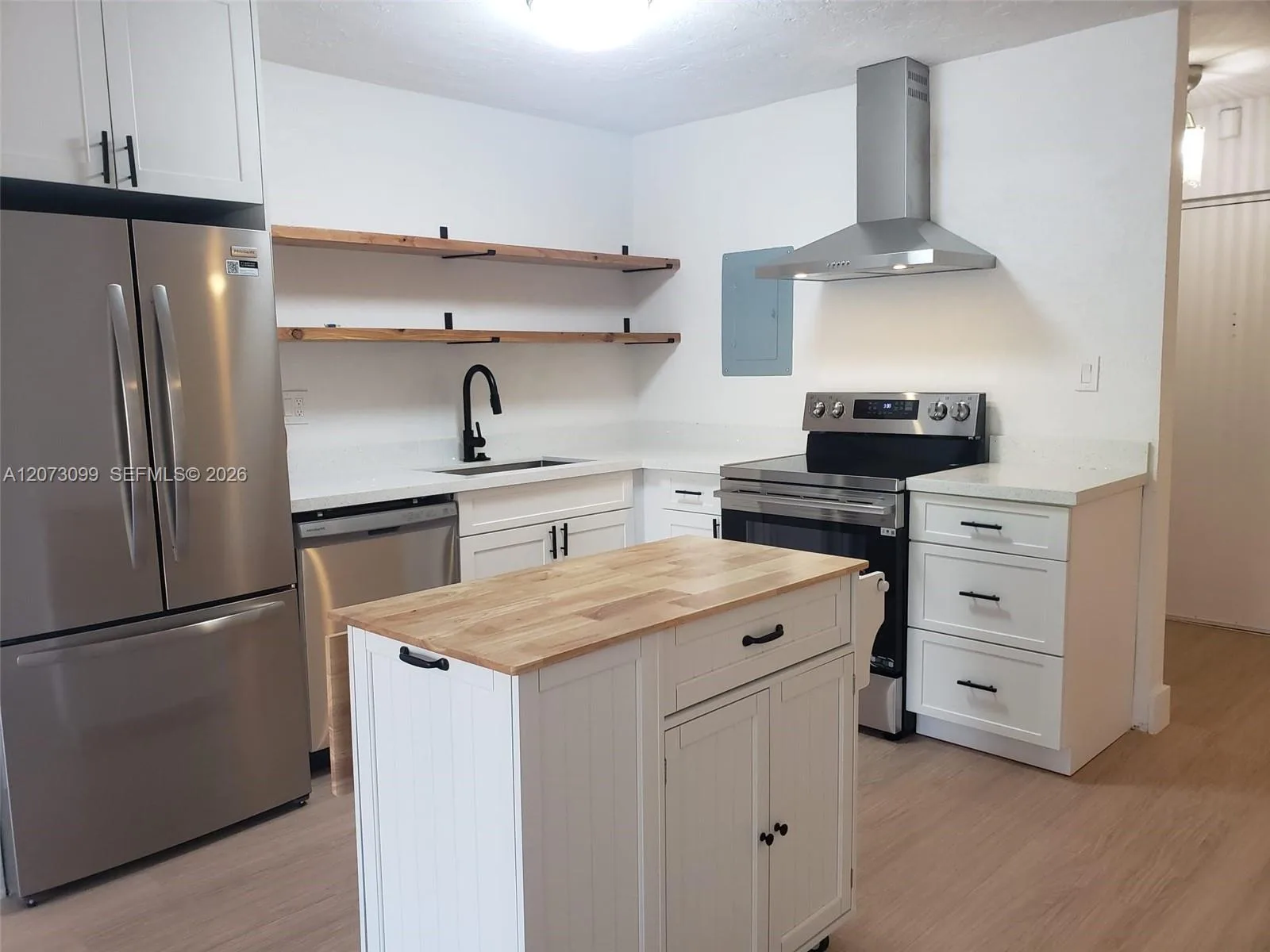 7000 NW 17th St # 116, Plantation, FL 33313 — zdjęcie 3