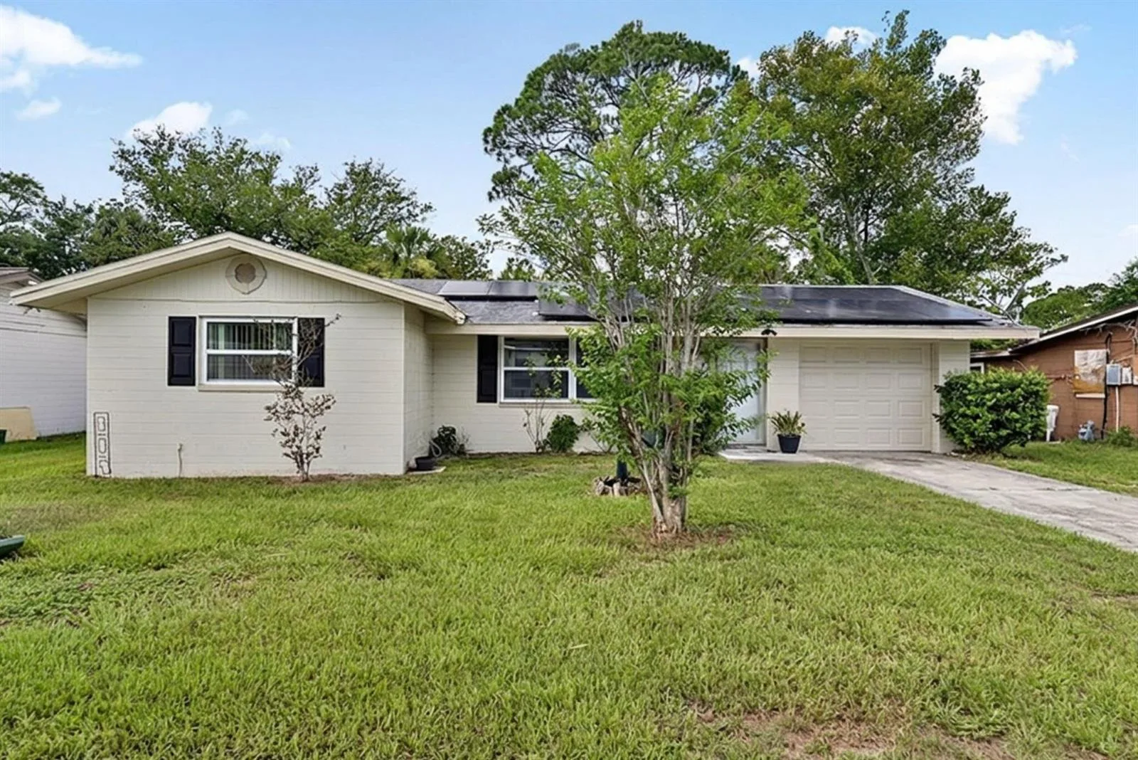 1508 WILDROSE Lane, FL 32117