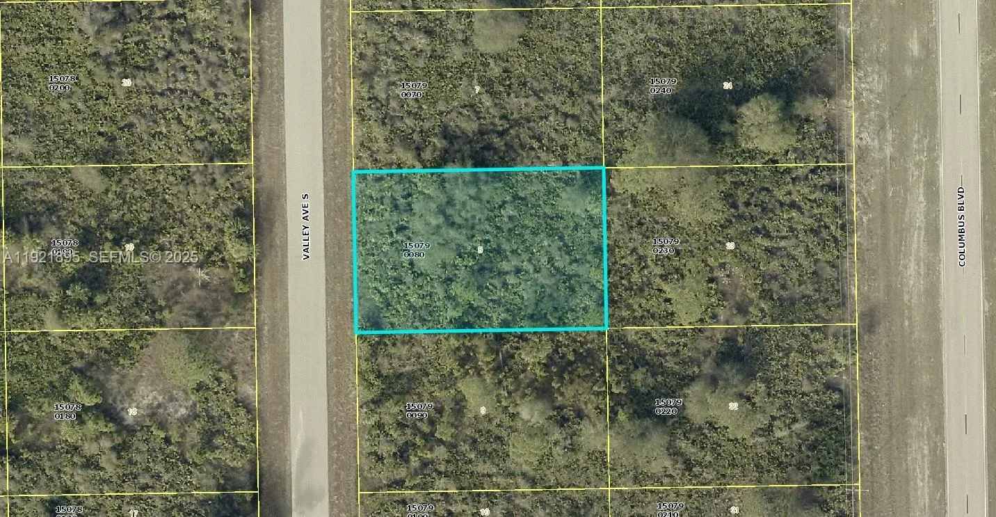 645 Valley Avenue S, Lehigh Acres, FL 33974
