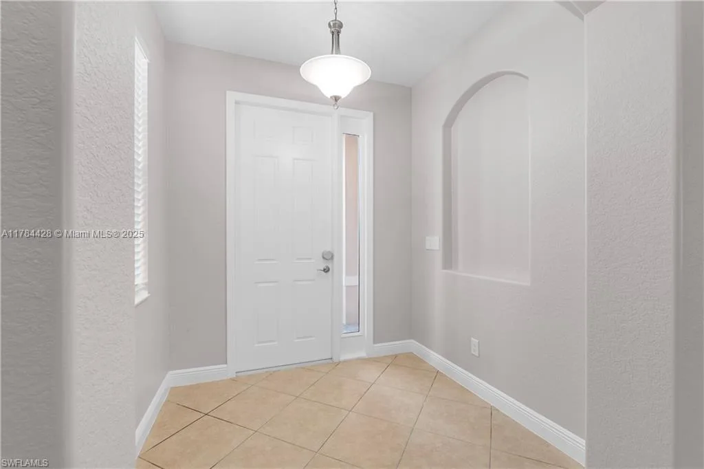 19726 Tesoro Way, Estero, FL 33967 photo 3