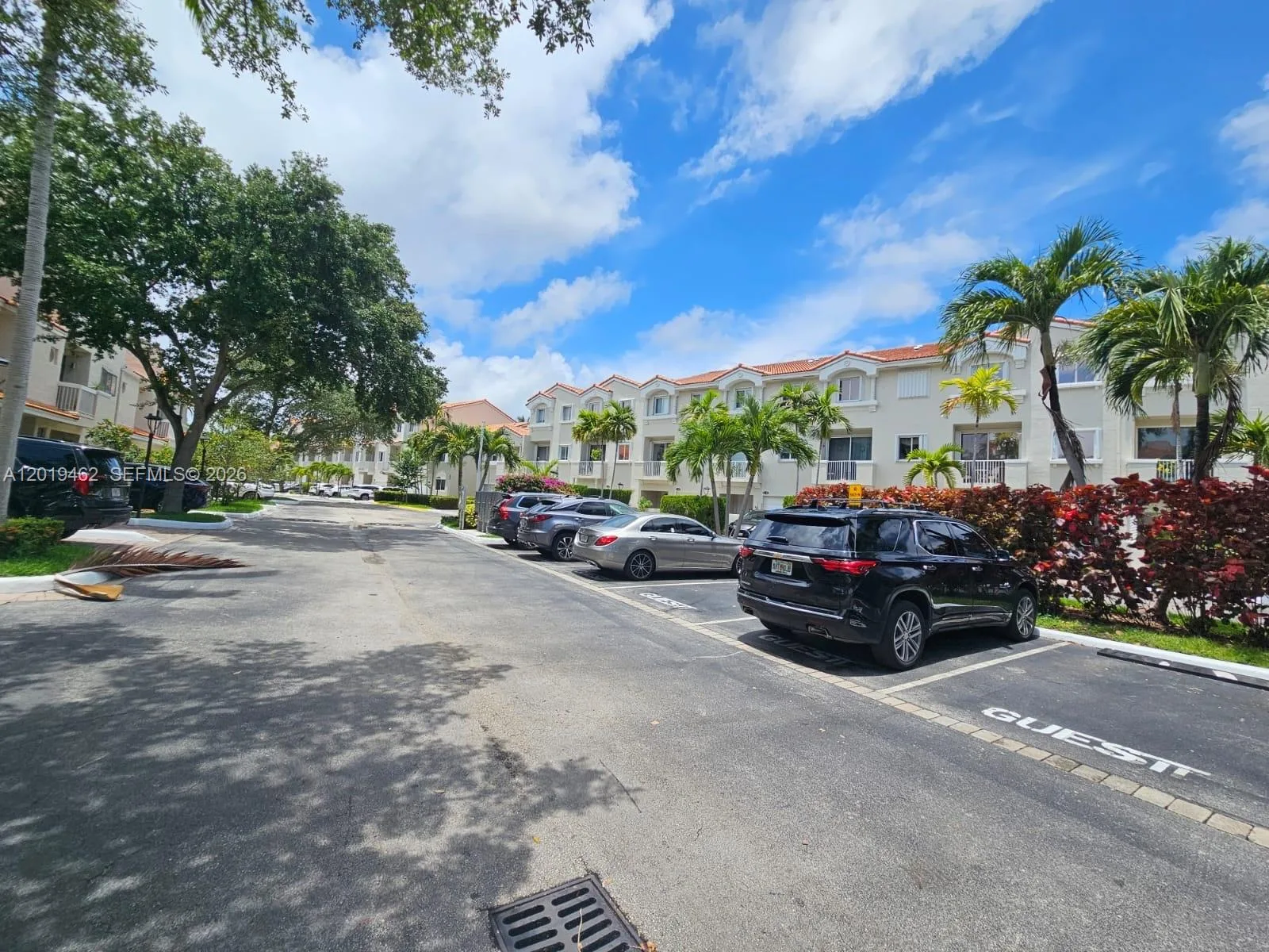 21394 Marina Cove Cir # 12-H, Aventura, FL 33180