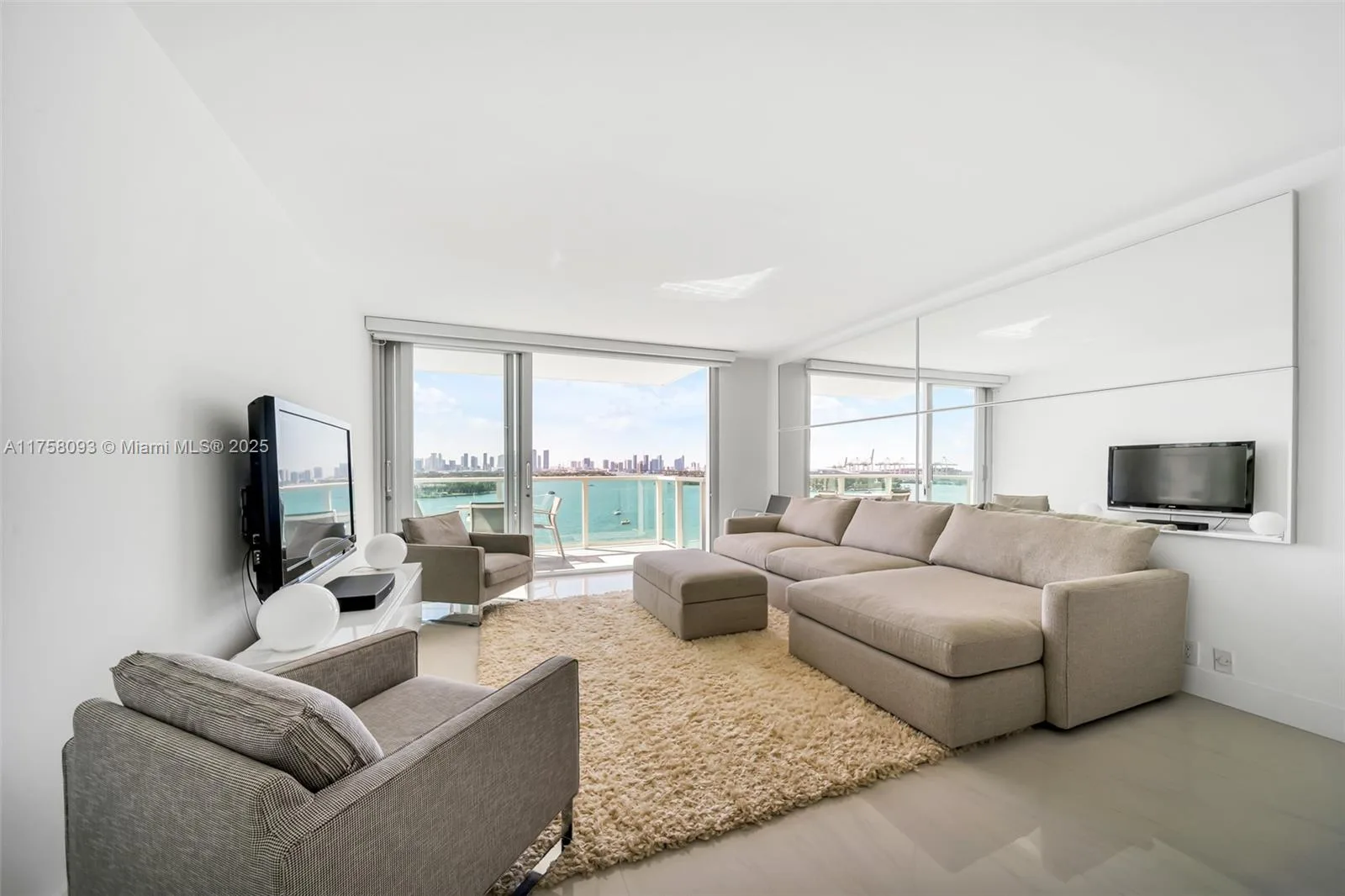 1000 West Ave # 1416, Miami Beach, FL 33139