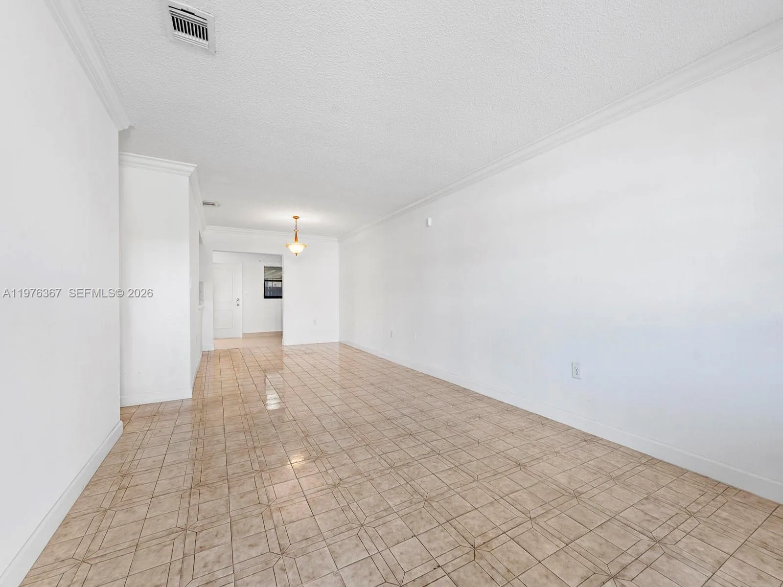 7121 SW 102nd Ct, Miami, FL 33173 photo 2