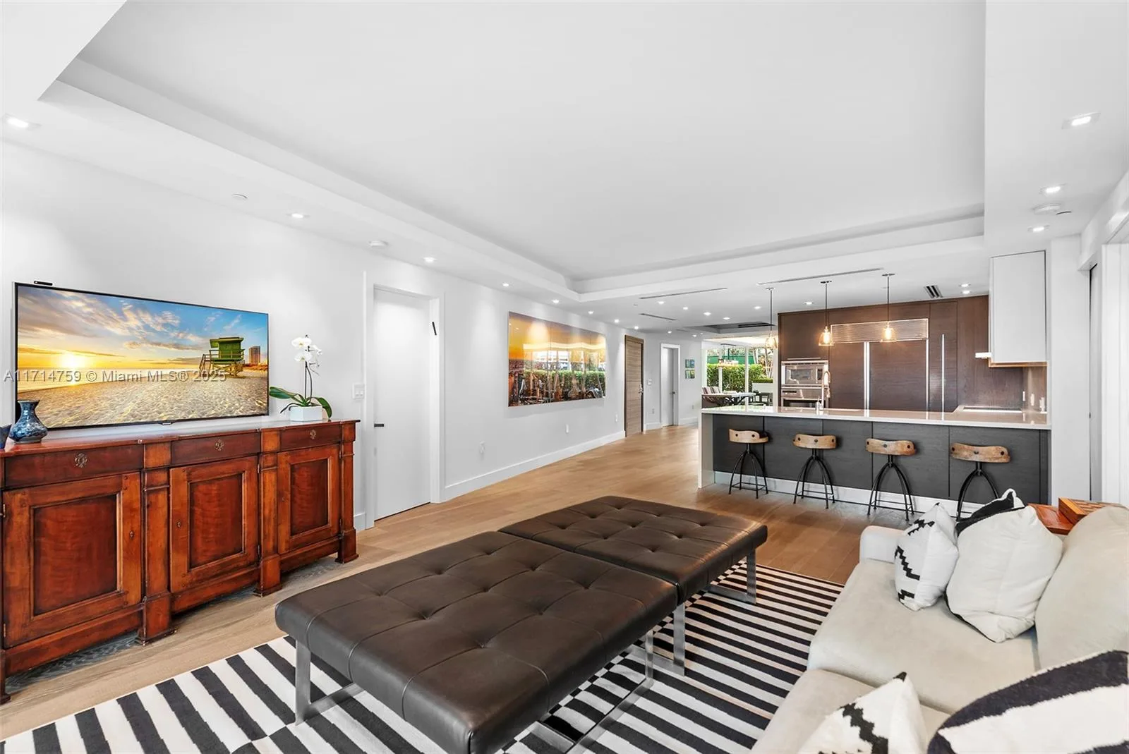 400 Alton Rd # 509, Miami Beach, FL 33139 photo 3
