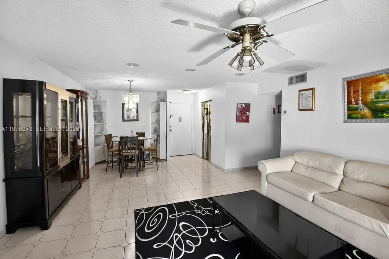 8280 SW 24th St # 7104, North Lauderdale, FL 33068 photo 2