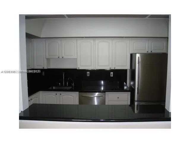 19380 Collins Ave # 404, Sunny Isles Beach, FL 33160 photo 4