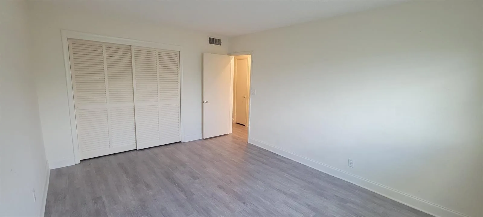 2110 NE 39TH Street # 3B, Fort Lauderdale, FL 33308 photo 10