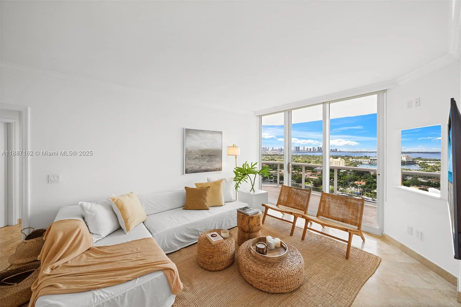 4779 Collins Ave # 2006, Miami Beach, FL 33140 photo 4
