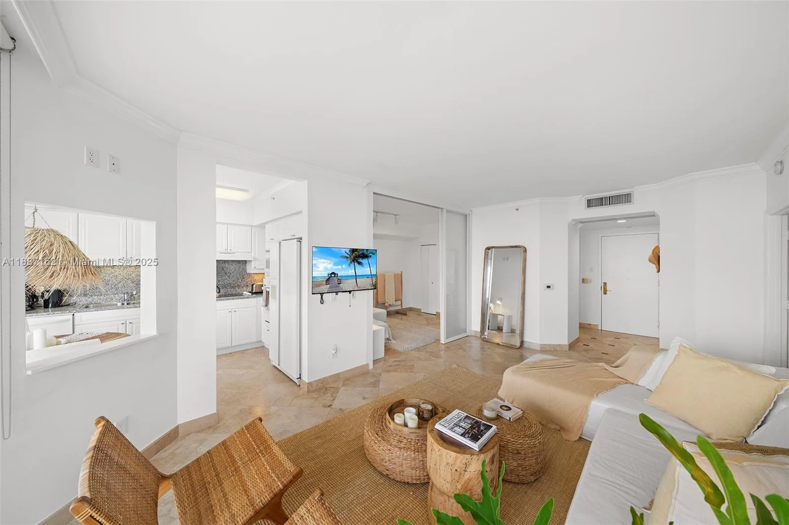 4779 Collins Ave # 2006, Miami Beach, FL 33140 photo 6