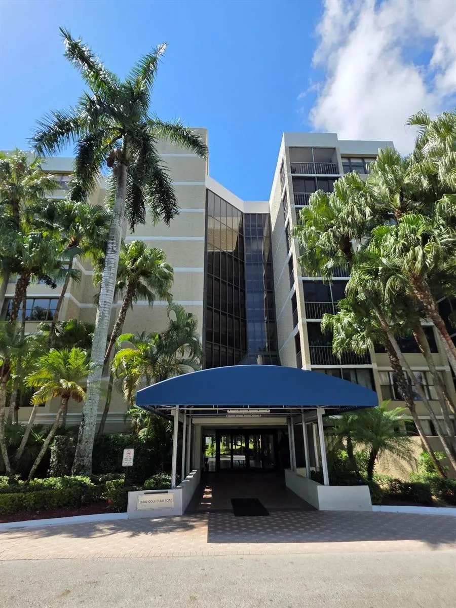 16300 Golf Club Road # 314, Weston, FL 33326