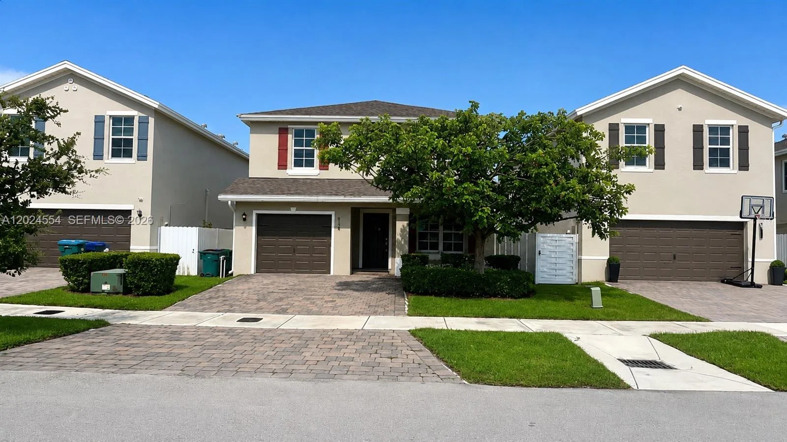 619 NE 4th St, Florida City, FL 33034