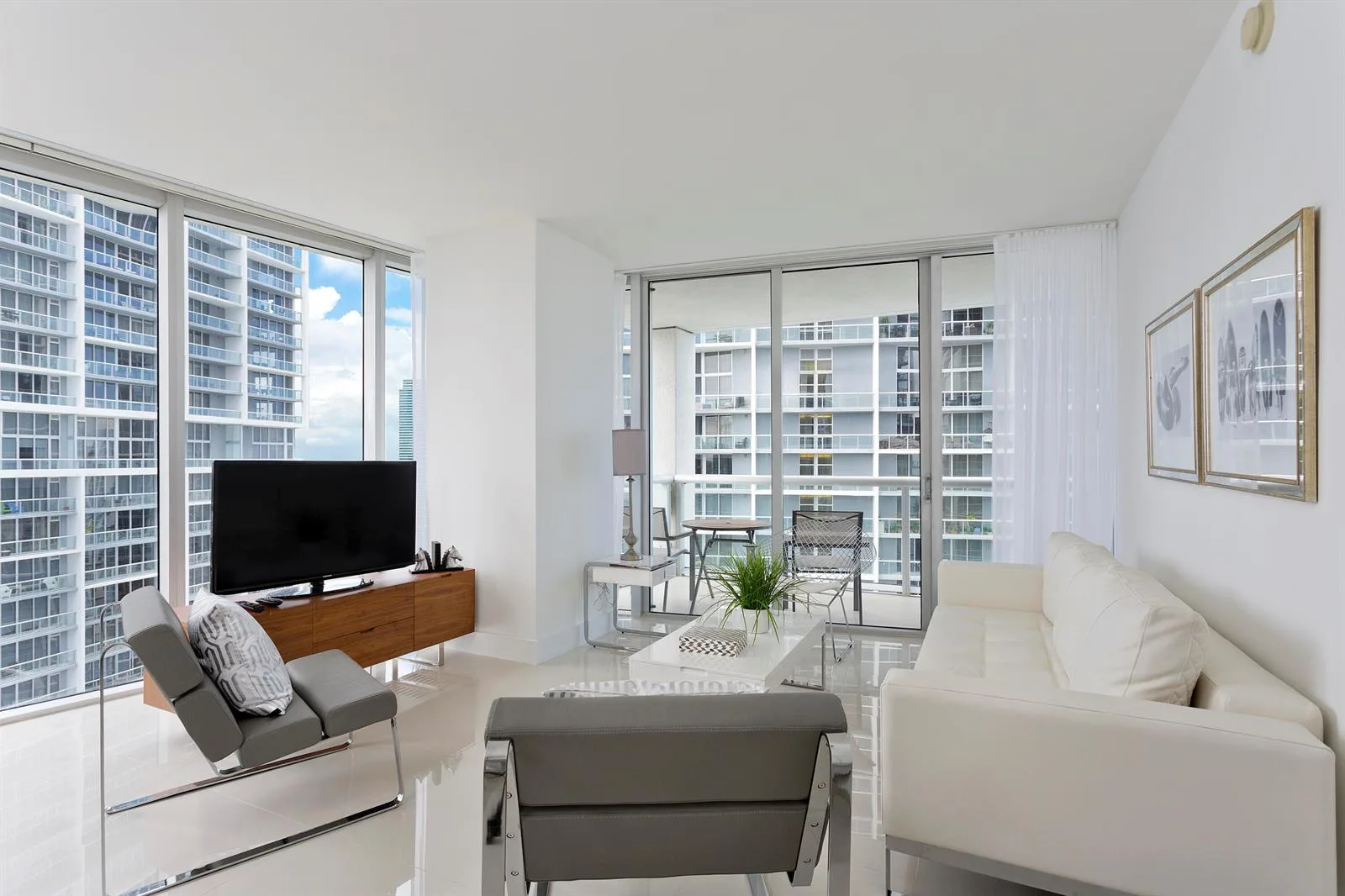 495 Brickell Avenue # 4010, Miami, FL 33131 photo 2