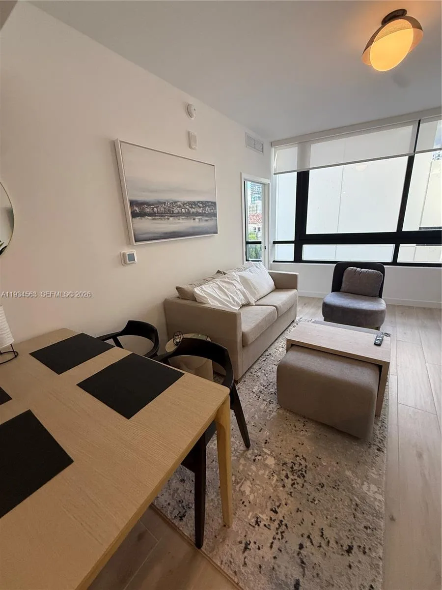 225 N Miami ave # 501, Miami, FL 33128 photo 4