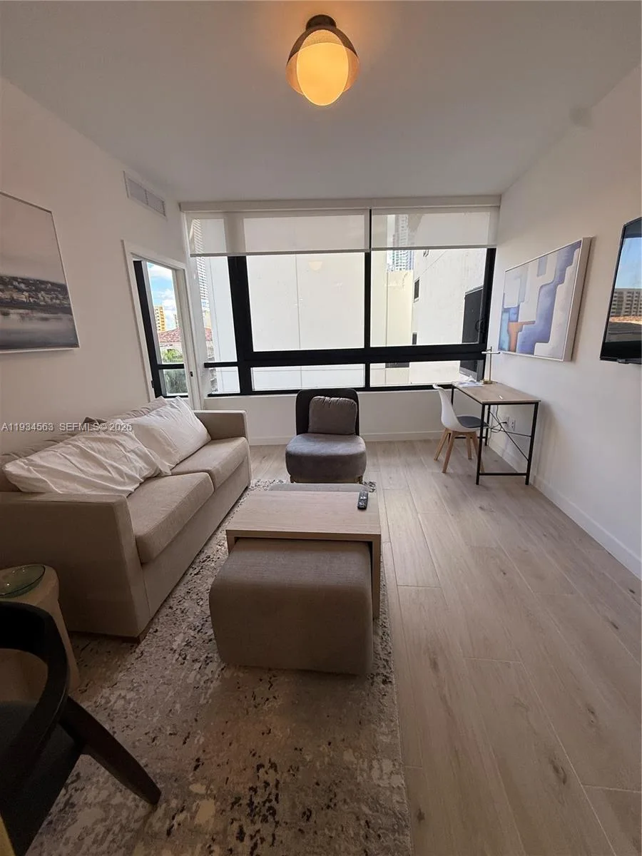 225 N Miami ave # 501, Miami, FL 33128 photo 6