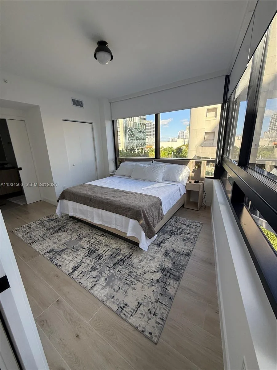 225 N Miami ave # 501, Miami, FL 33128 photo 8